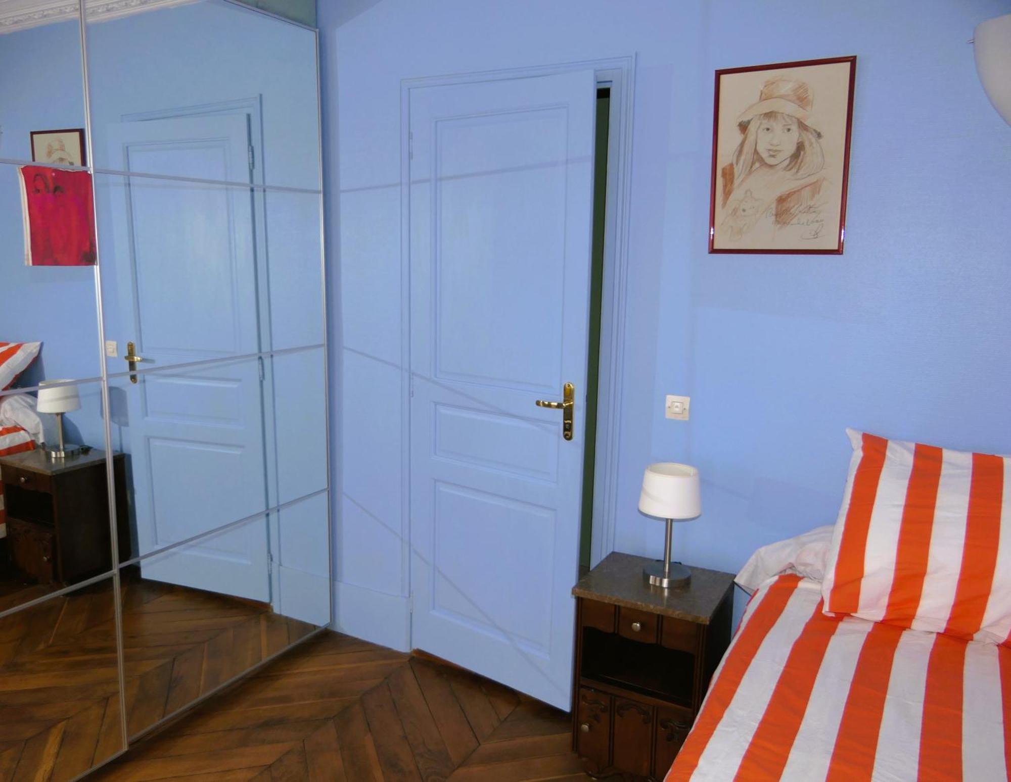 Bergere Opera Trevise - 2 Connecting Rooms With Private Bathroom And 1 Study Room - 35 M2 Париж Экстерьер фото